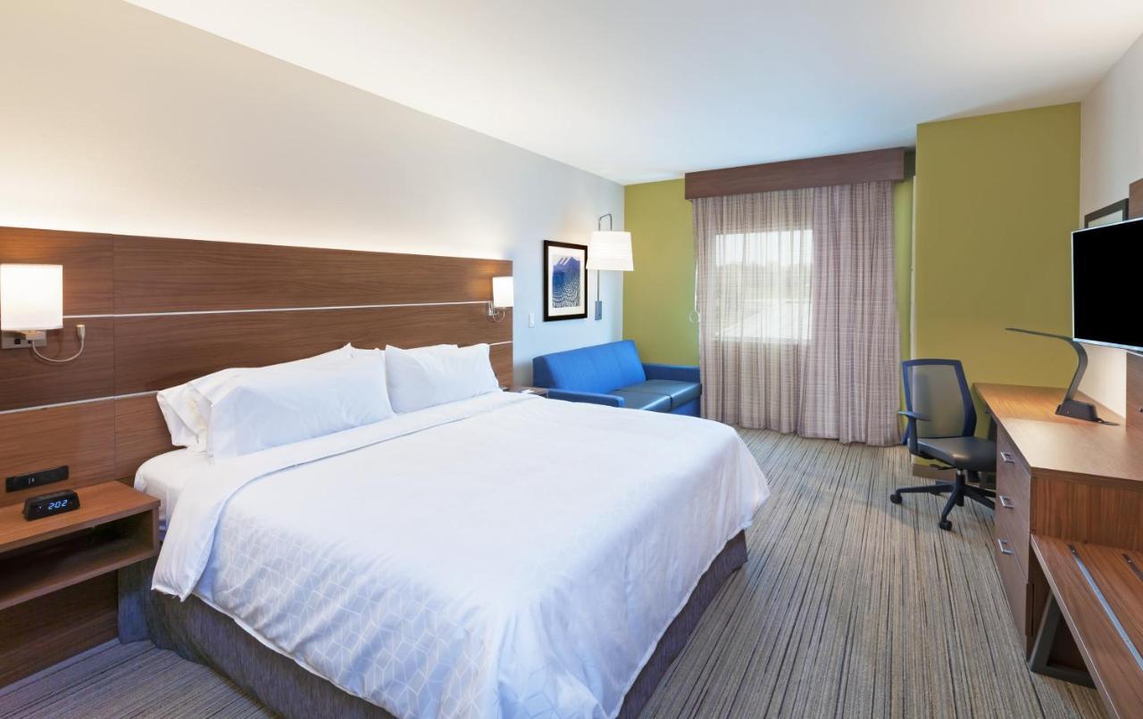 Holiday Inn Express & Suites - Lenexa - Overland Park Area By Ihg Exterior photo