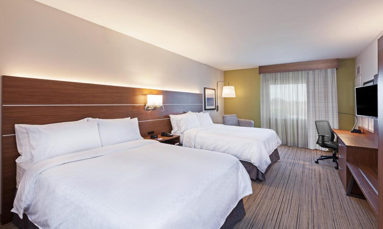 Holiday Inn Express & Suites - Lenexa - Overland Park Area By Ihg Exterior photo