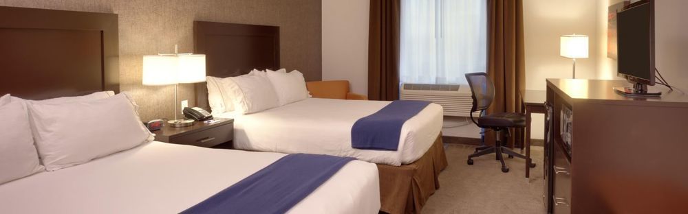Holiday Inn Express & Suites - Lenexa - Overland Park Area By Ihg Exterior photo